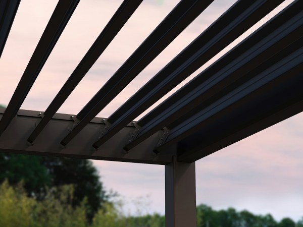 Bioklimatická pergola INTRO NEO 5,3x3 m, hliník a ocel - volně stojící